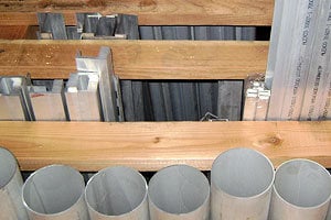 Marking Steel Sheets and Bars with Portable Ink Jet Printers